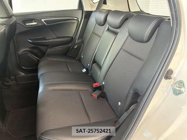 Honda FIT 2017-08 269457-6