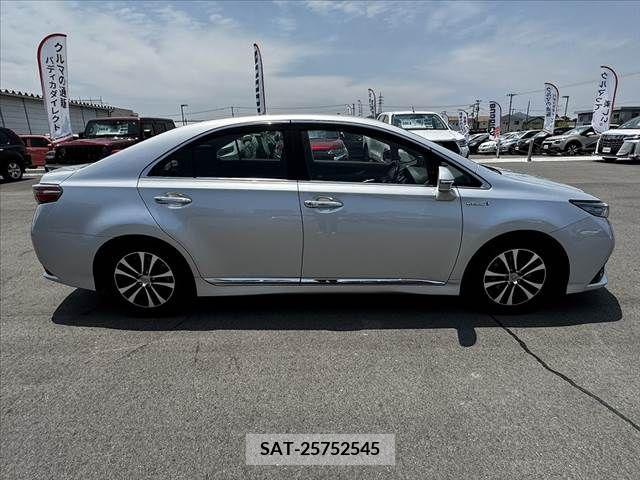 Toyota SAI 2015-04 284022-11
