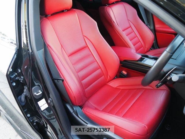Lexus IS 2021-06 354102-12