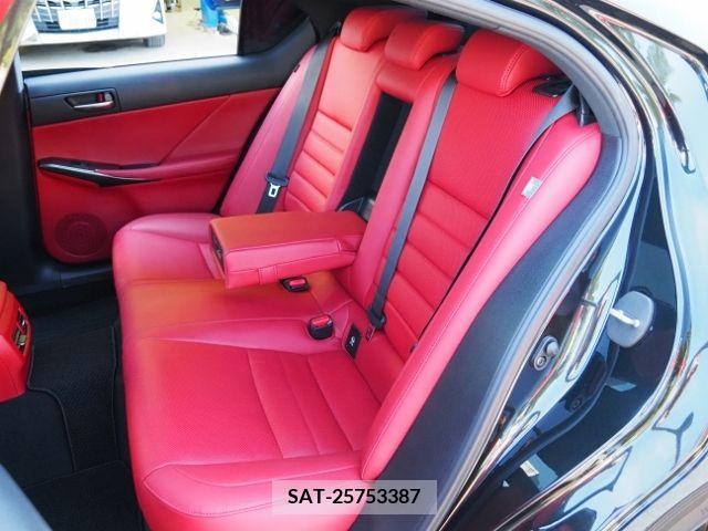 Lexus IS 2021-06 354102-15