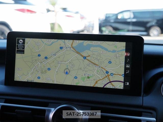 Lexus IS 2021-06 354102-19