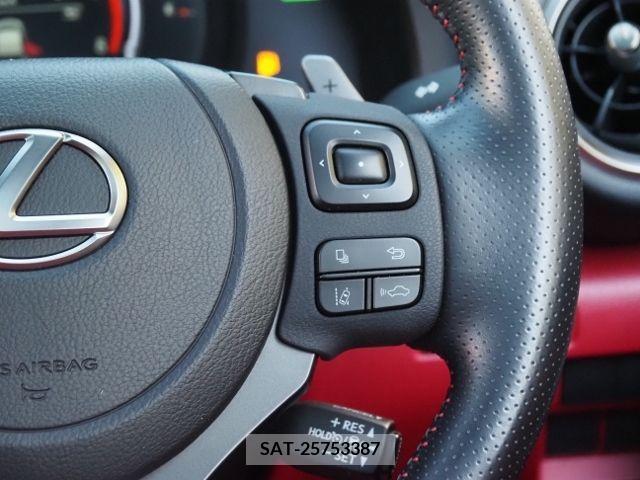 Lexus IS 2021-06 354102-18