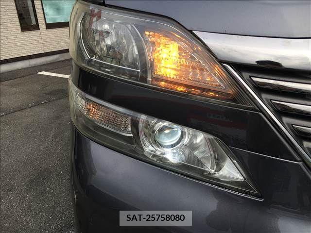 Toyota VELLFIRE 2009-08 209566-1