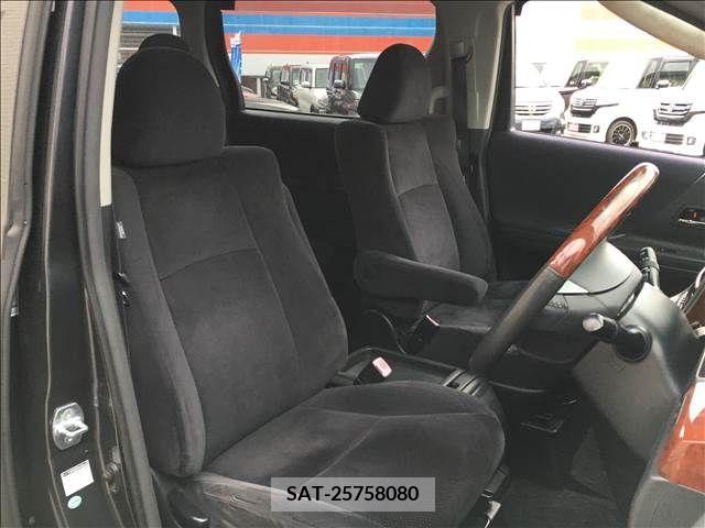 Toyota VELLFIRE 2009-08 209566-4