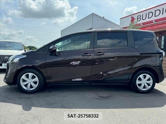 Toyota SIENTA 2019-04 329539-10