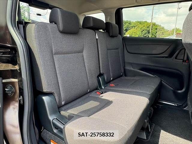 Toyota SIENTA 2019-04 329539-19