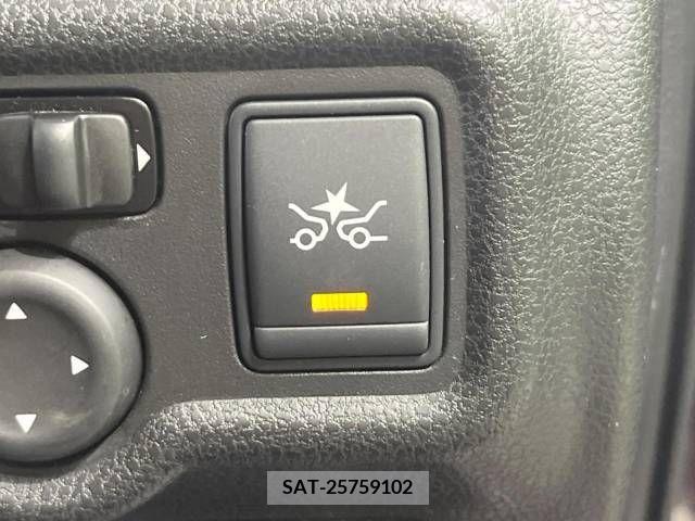 Nissan NOTE 2016-04 392972-5