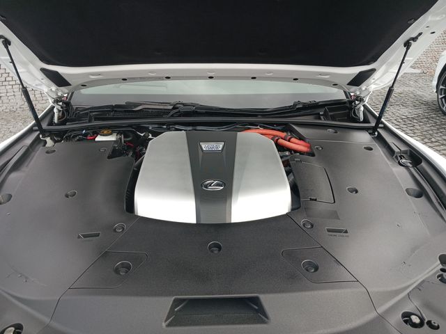 Lexus LS 2018-02 26729-29
