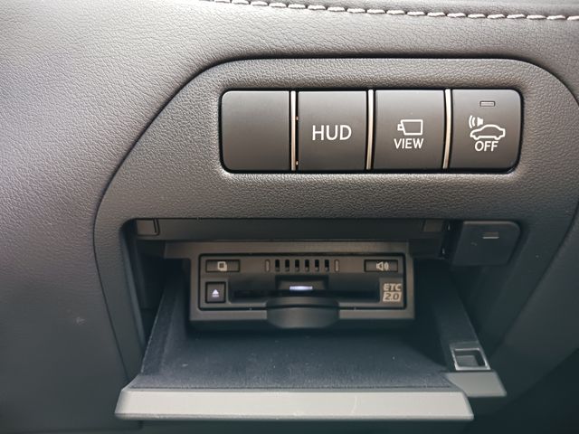 Lexus LS 2018-02 26729-21