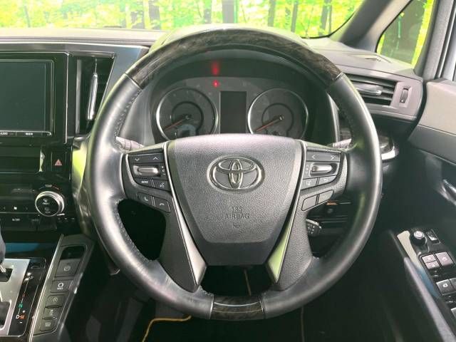 Toyota VELLFIRE 2018-02 11638-11