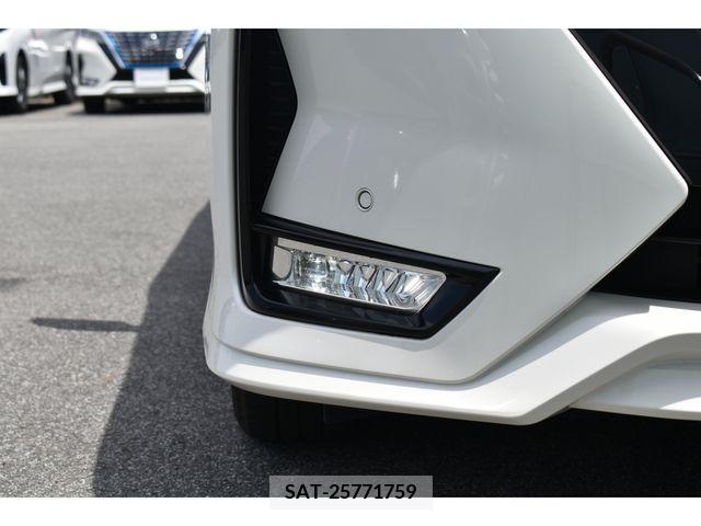 Nissan SERENA 2020-04 284227-26