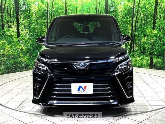 Toyota VOXY 2017-10 321537-16