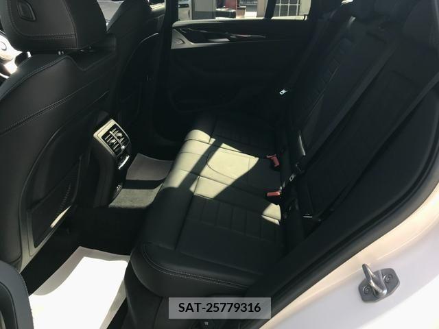 Bmw X3 2023-10 214902-11