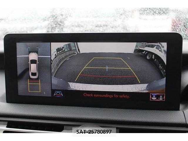 Lexus IS 2021-05 216370-2