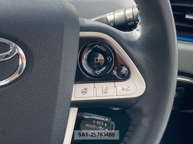 Toyota PRIUS PHV 2017-04 250845-13
