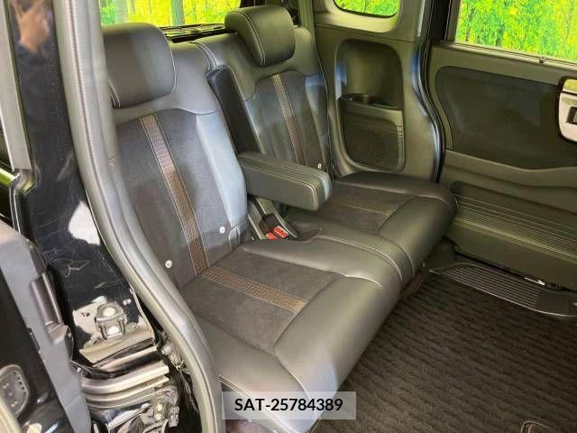 Honda N BOX CUSTOM 2018-12 210992-9