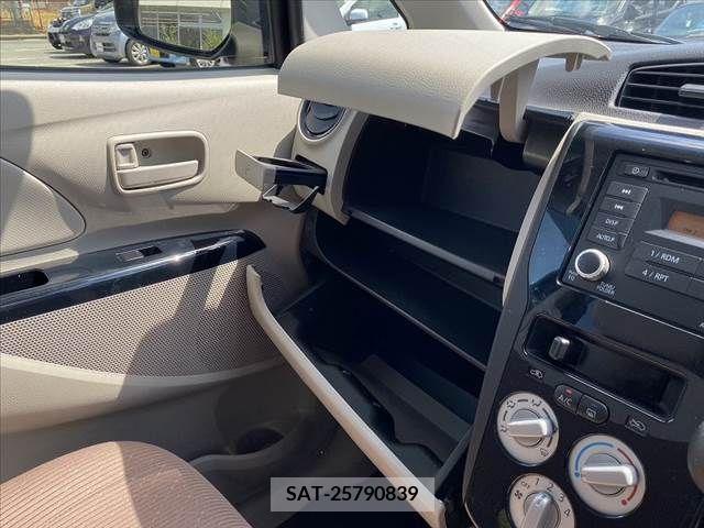 Mitsubishi EK WAGON 2017-07 376676-27