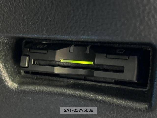 Toyota SIENTA 2016-09 298351-5