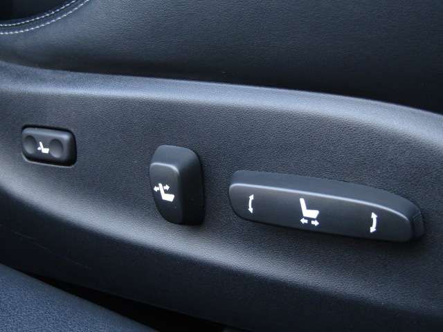 Lexus IS 2010-11 16644-11