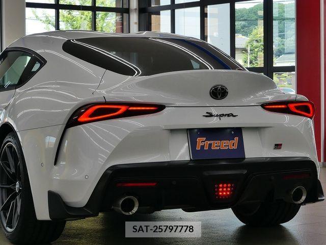 Toyota SUPRA 2023-09 368979-9