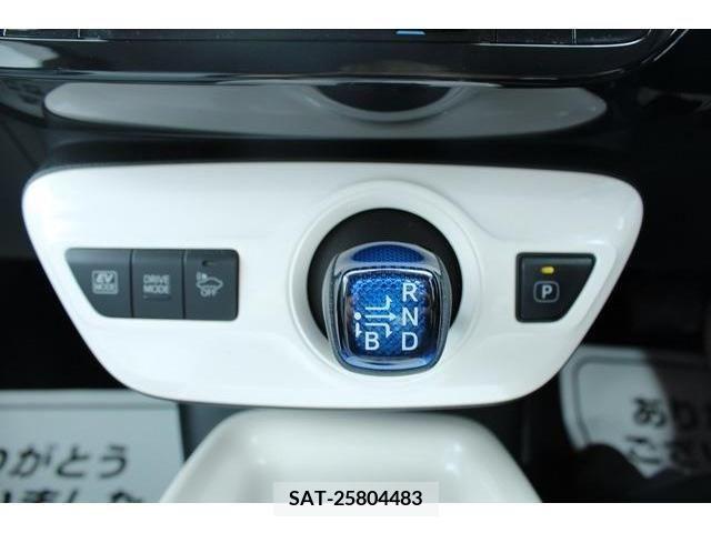 Toyota PRIUS 2016-01 366656-16