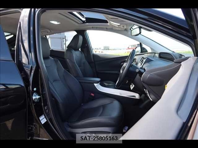 Toyota PRIUS 2016-06 257402-11
