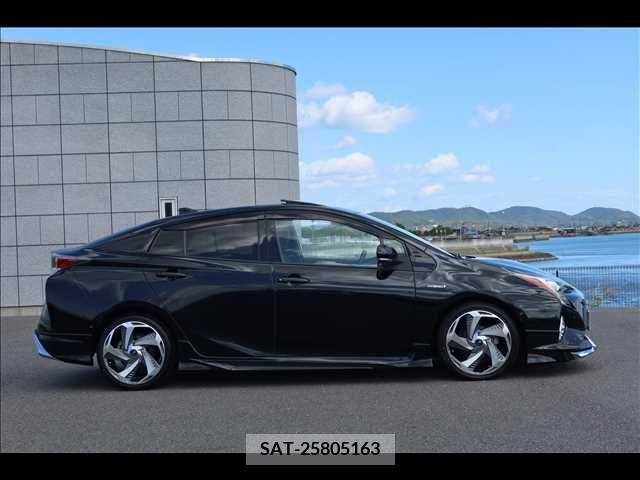 Toyota PRIUS 2016-06 257402-6