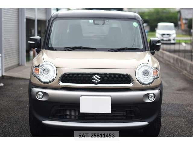 Suzuki X BEE 2019-08 387637-6