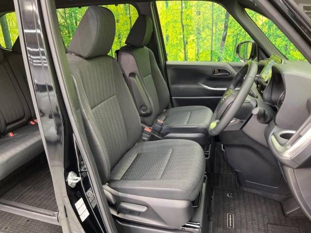 Toyota NOAH 2023-06 27267-8