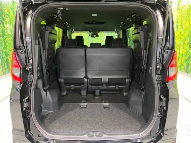 Toyota NOAH 2023-06 27267-11
