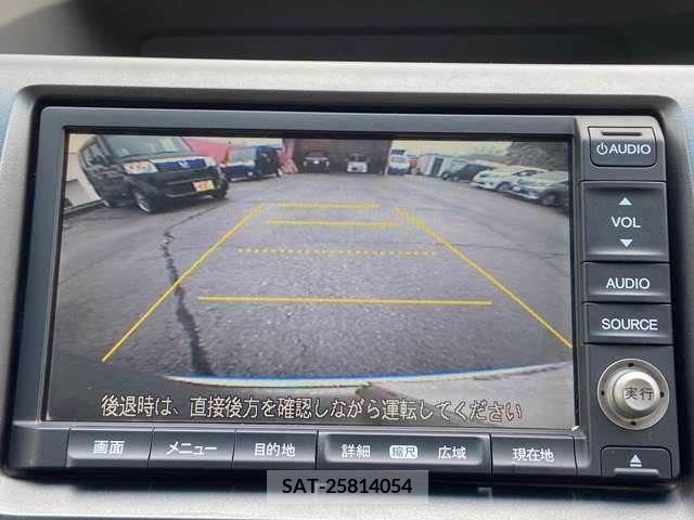 Honda e 2011-09 226933-10