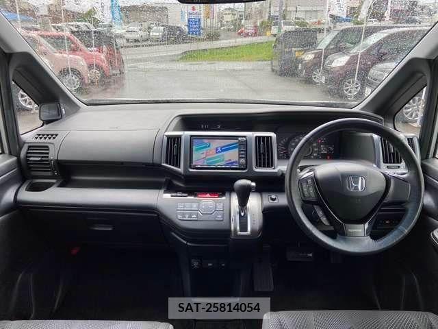 Honda e 2011-09 226933-8
