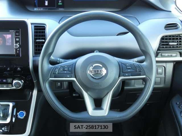 Nissan SERENA 2018-01 201398-13