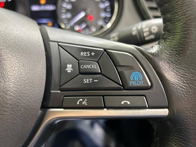 Nissan X-TRAIL 2018-10 18394-2