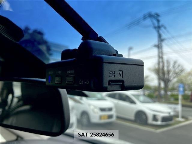 Nissan ELGRAND 2019-07 316303-4