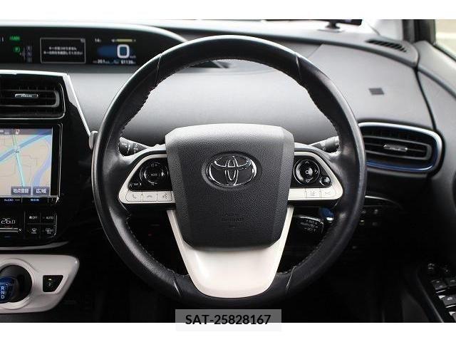 Toyota PRIUS 2016-01 223954-13