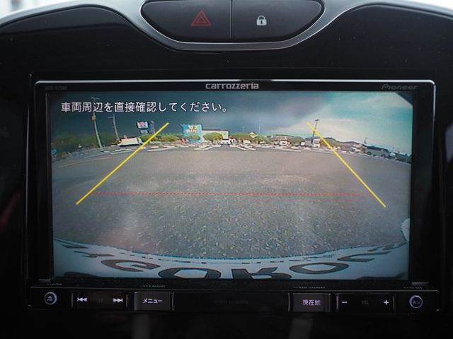 Renault LUTECIA 2016-11 12592-15