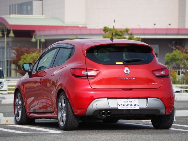 Renault LUTECIA 2016-11 12592-2