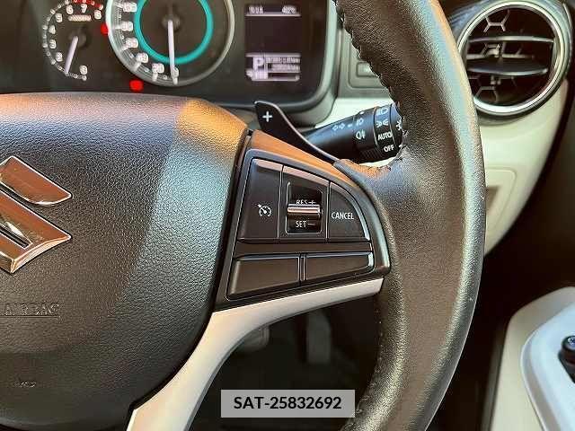 Suzuki IGNIS 2016-11 344881-16