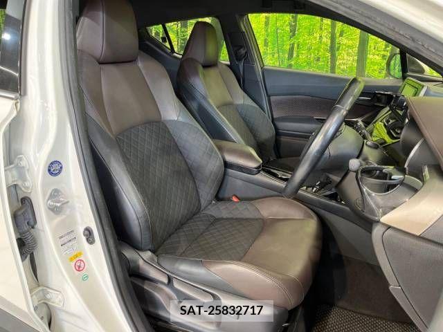 Toyota C-HR 2017-08 357775-8