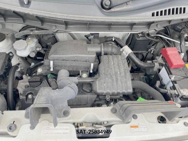 Suzuki SPACIA 2020-03 352228-18