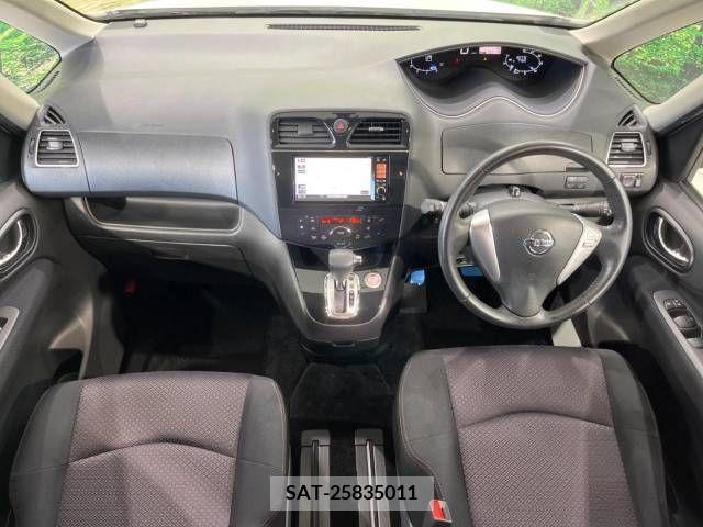 Nissan SERENA 2011-07 367741-1