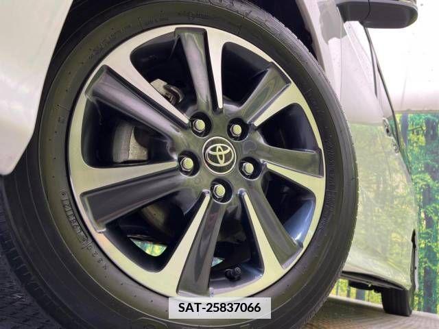 Toyota VOXY 2021-10 385163-13