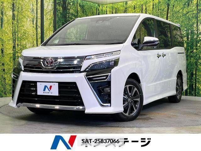 Toyota VOXY 2021-10 385163-0