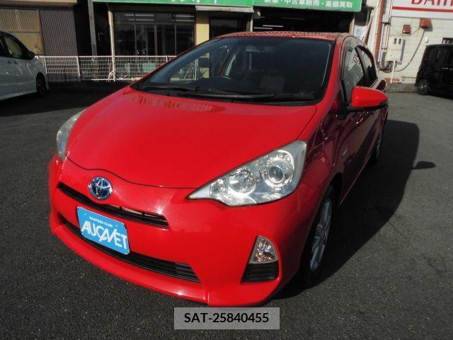 Toyota AQUA 2012-11 255906-0