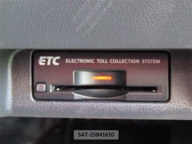Toyota RACTIS 2012-06 202043-10