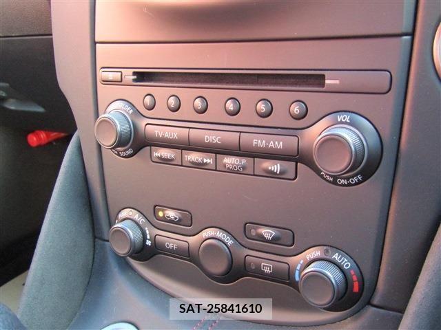 Toyota RACTIS 2012-06 202043-9