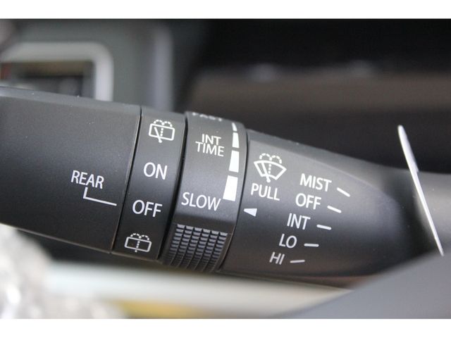 Suzuki SPACIA 2023-04 2230-25