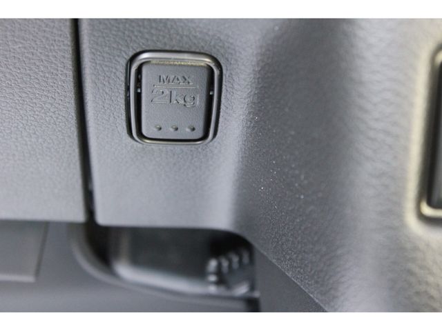 Suzuki SPACIA 2023-04 2230-8