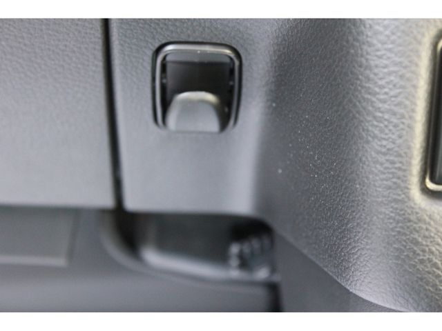 Suzuki SPACIA 2023-04 2230-9